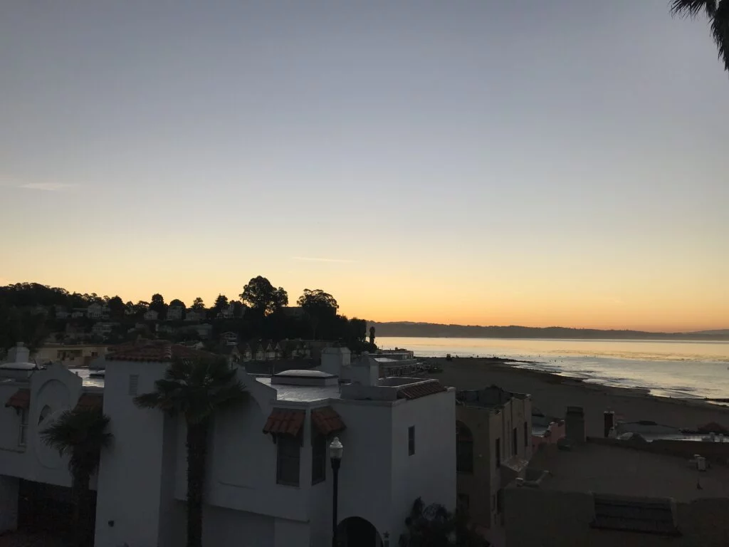 Capitola - Where should you stay? 38 CapitolaBeachsuites3