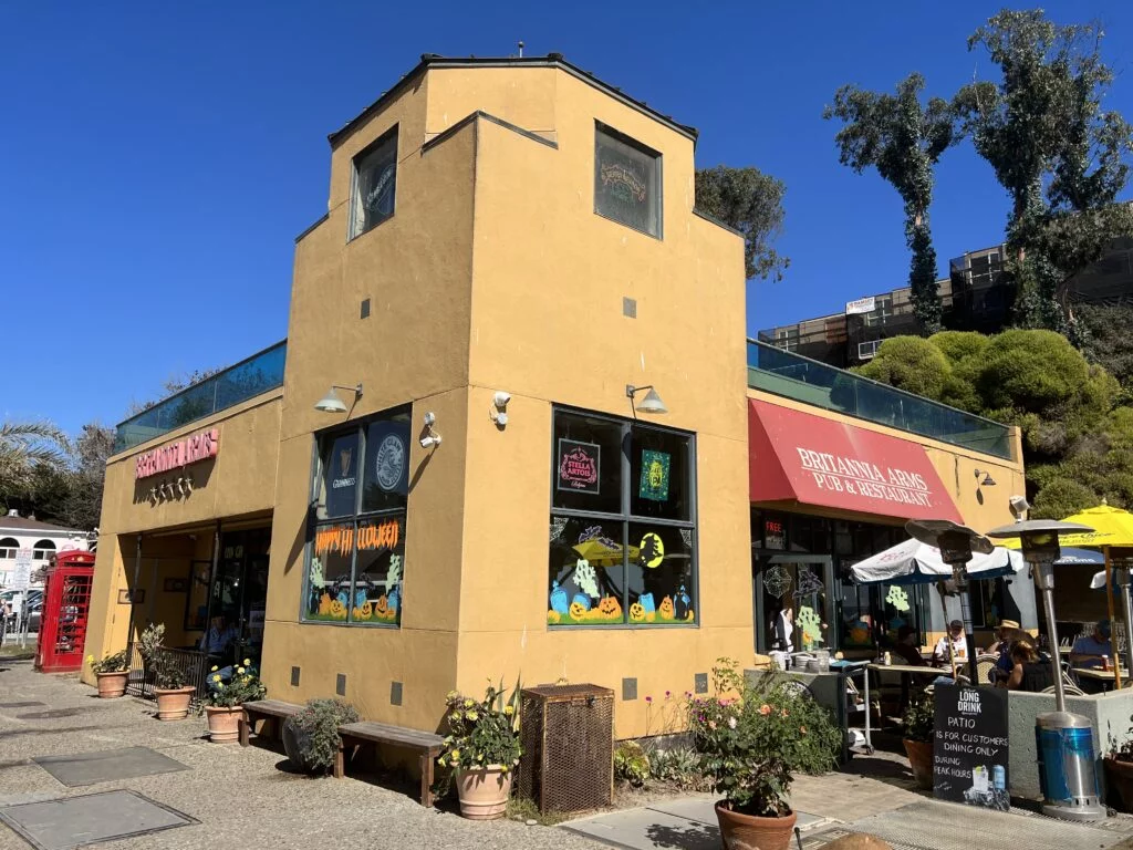 My Favorite Spots to Eat in Capitola: Best Restaurants by a Local 1 Brit
