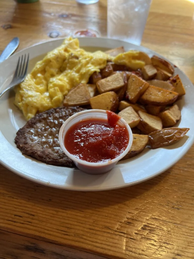 Is Arnold California worth visiting? 43 Bistro Cafe