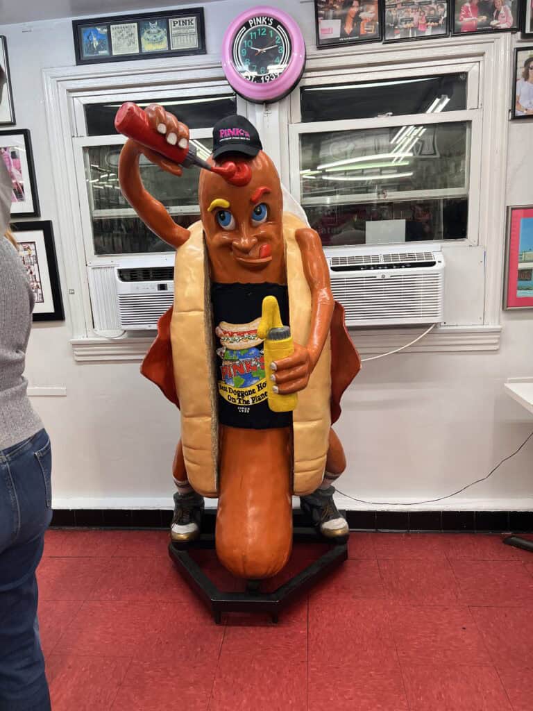 Pinks Hot Dogs statue