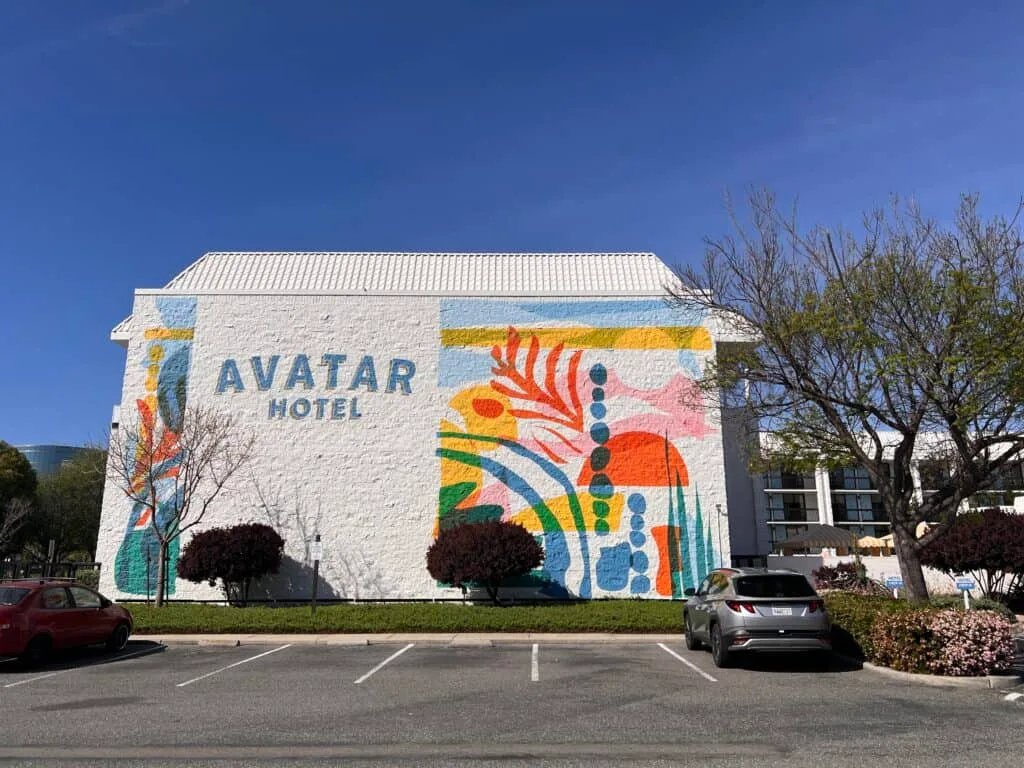 Avatar Hotel Santa Clara: Groovy Vibes, Motel Reality, and That $10 Parking Situation 1 Avatar Hotel Santa Clara exterior