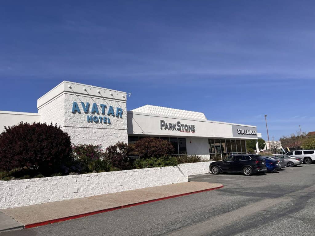 Avatar Hotel Santa Clara exterior