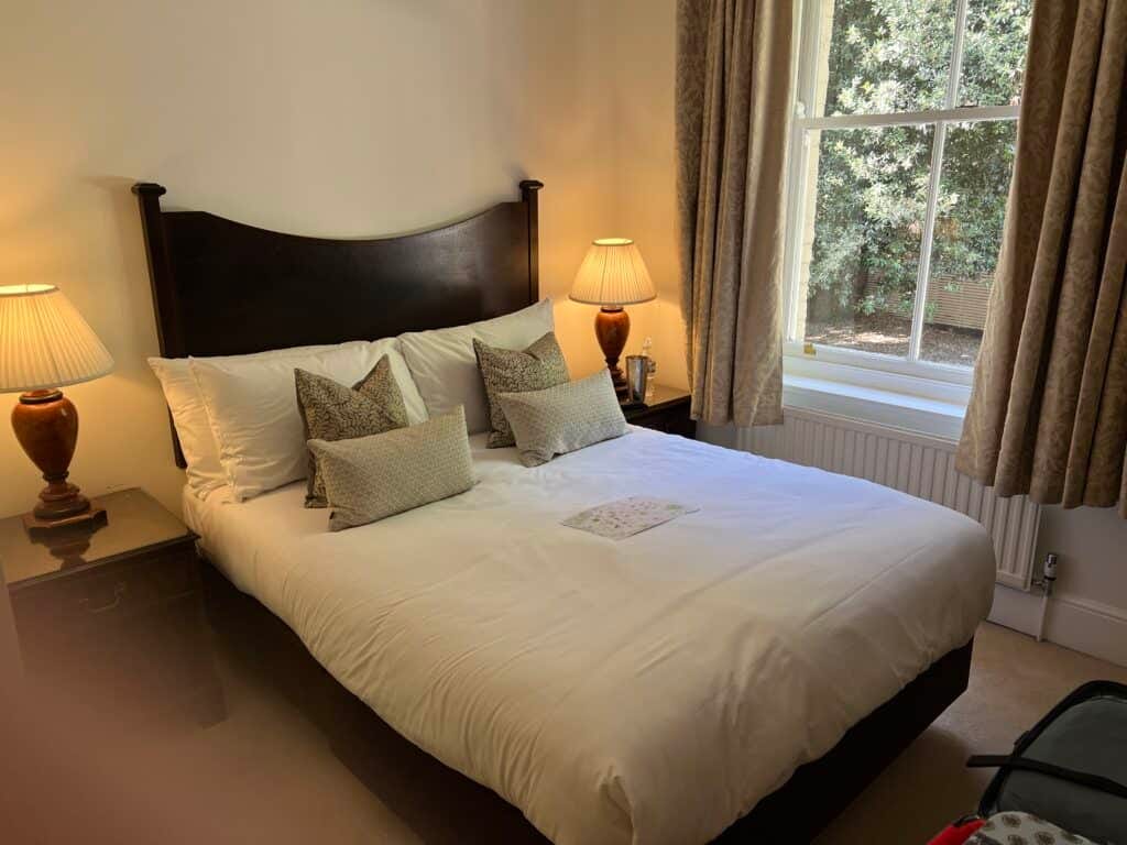 Taplow House Hotel & Spa Review: One Last Taste of England Before Heathrow 2 Taplow House Hotel & Spa, Berry Hill, Taplow, Buckinghamshire, SL6 0DA