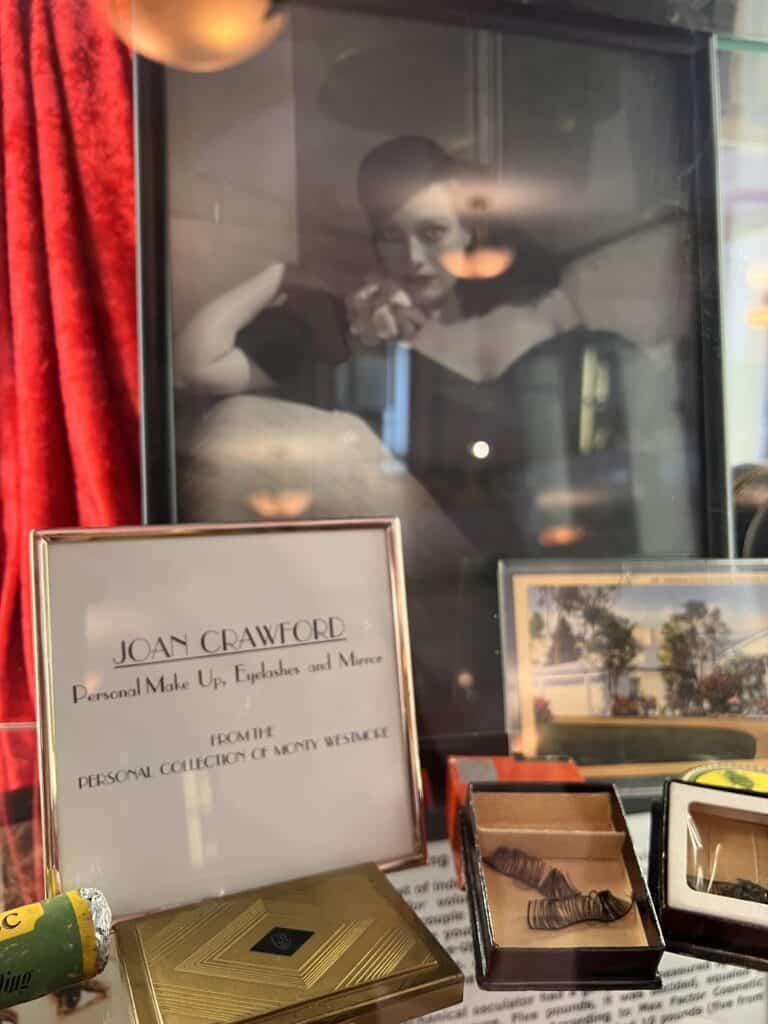 Joan Crawford's false eyelashes