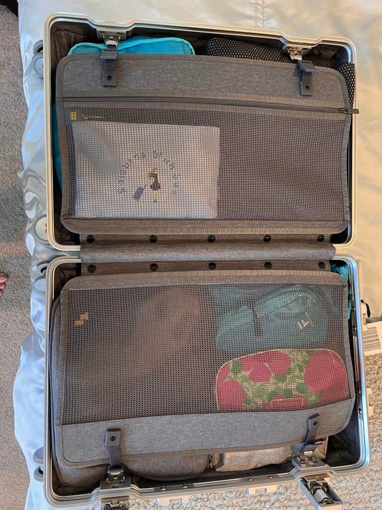 I Tested the Level 8 Gibraltar Aluminum Carry-On for a Weekend in LA. Here’sWhat I’d Tell a Friend. 5 Level8 suitcase interior