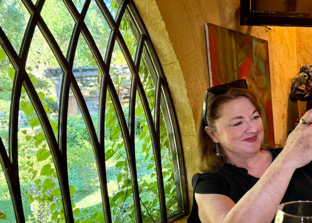 Castillos Hillside Winery tasting room window
