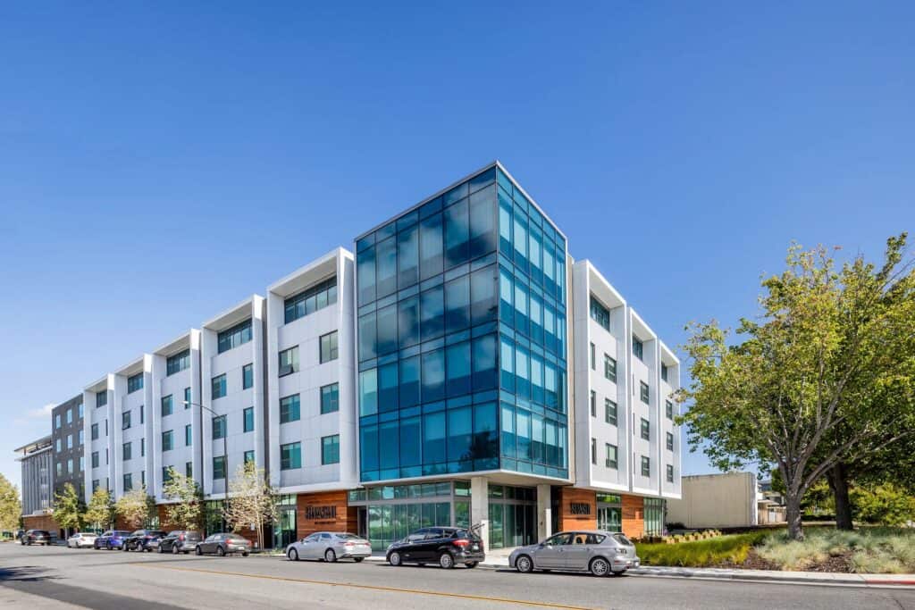 Shashi Hotel Review: Mountain View's Boutique Base for Solo Travelers 1 Shashi Hotel Mountain View exterior
