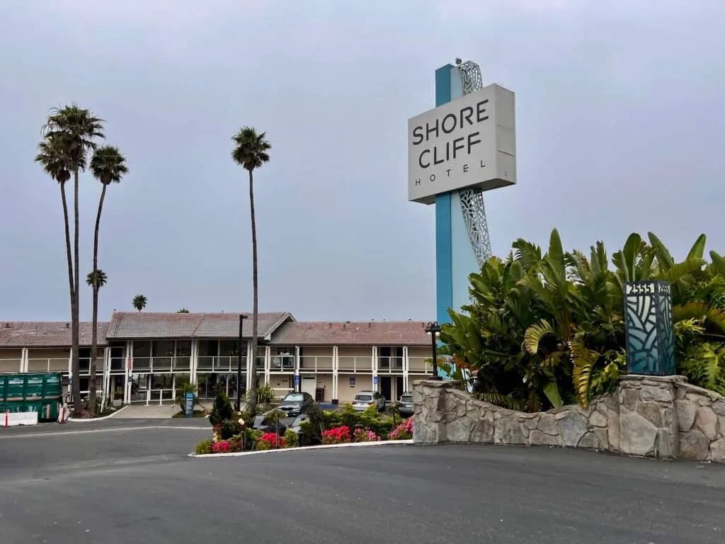 Pacific Point Resort Pismo Beach Review: What It’s Really Like to Stay (With My Dog) 1 The clifftop grounds at Pacific Point Resort in Pismo Beach, with the Pacific Ocean stretching out beyond the bluff