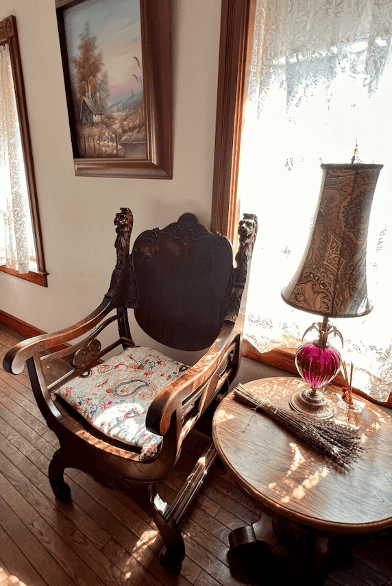 Dorrington Hotel room