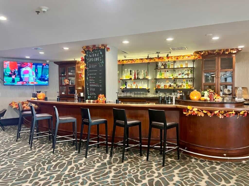 Crowne Plaza Palo Alto Review: The Beatles, a Balcony, and a Dog Who Ruined My Pool Plans 14 Cabana Cove bar at the Crowne Plaza Palo Alto