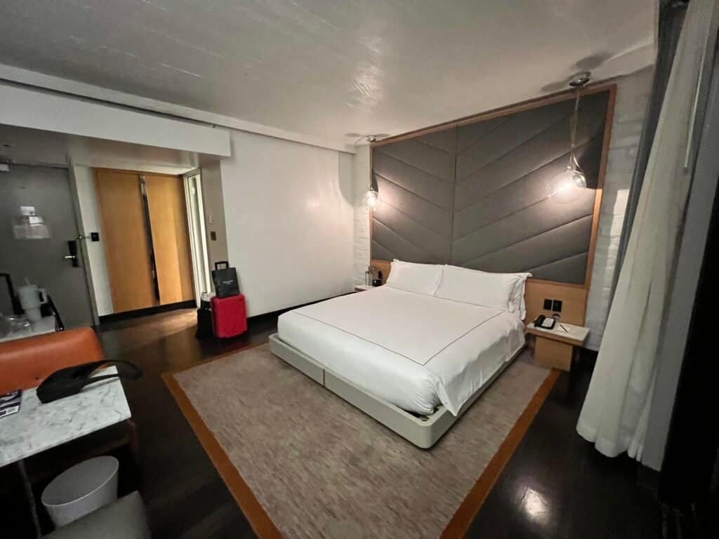 Hollywood Roosevelt Hotel Review: Old Hollywood Glamour, Poolside Luxury, and $8 M&M's 2 Hollywood Roosevelt Cabana Poolside room bed