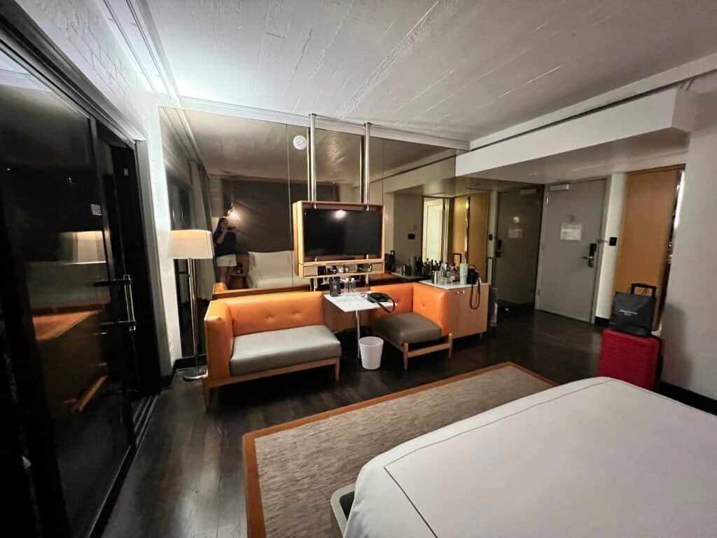 Hollywood Roosevelt Hotel Review: Old Hollywood Glamour, Poolside Luxury, and $8 M&M's 3 Hollywood Roosevelt Cabana Poolside room TV and seating