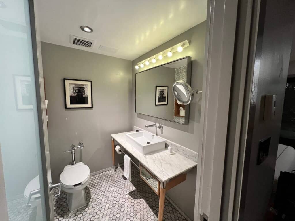 Hollywood Roosevelt Hotel Review: Old Hollywood Glamour, Poolside Luxury, and $8 M&M's 8 Hollywood Roosevelt Cabana Poolside room bathroom